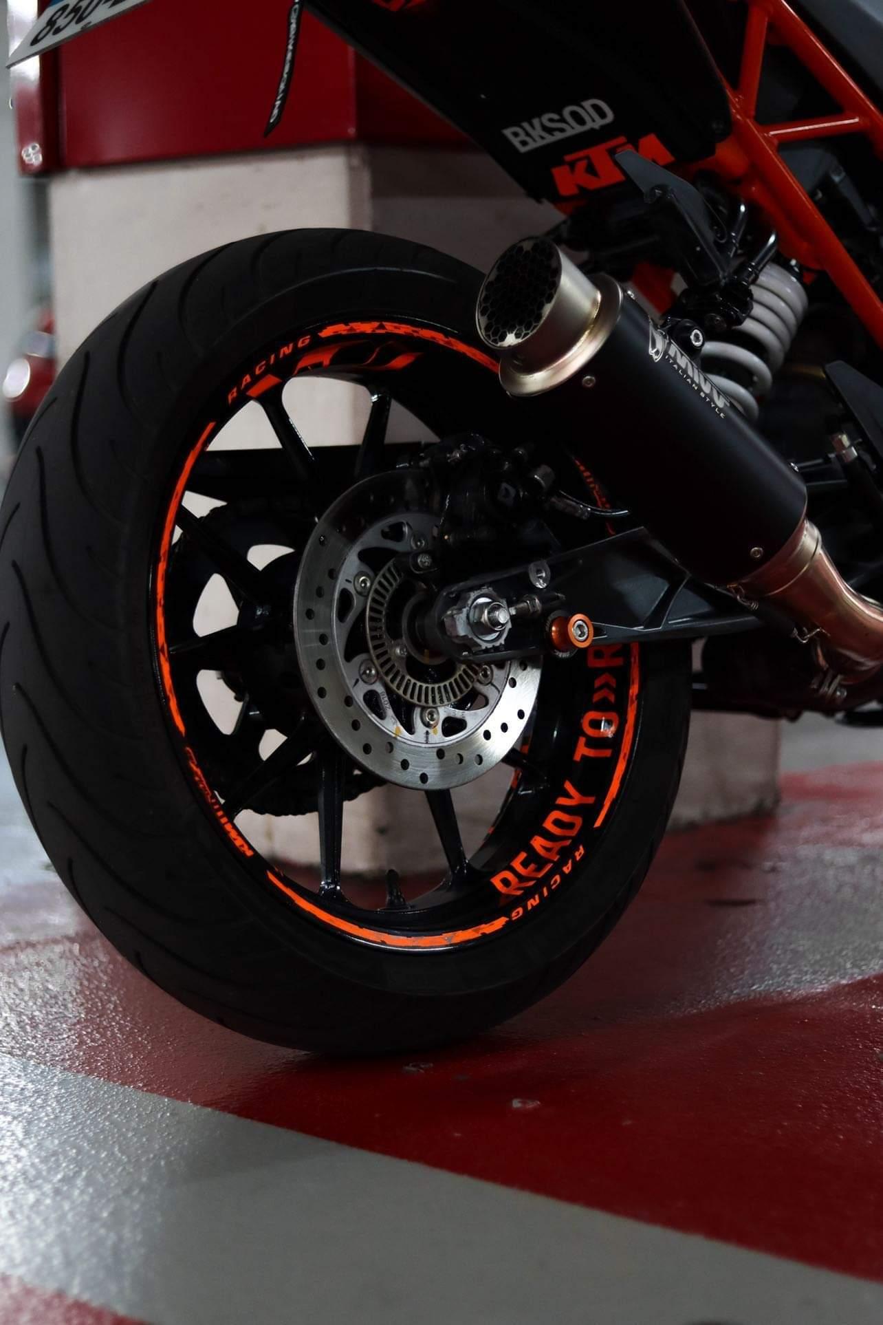 KTM Duke 125 4 spoke rim decals Stickers jante KTM Duke 125 - Image 4