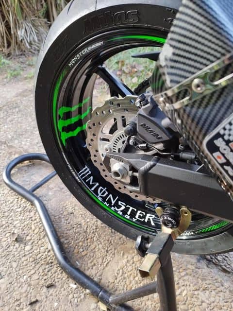 Vannetarrat Monster Energy 3 Stickers jante Monster Energy - Kuva 3