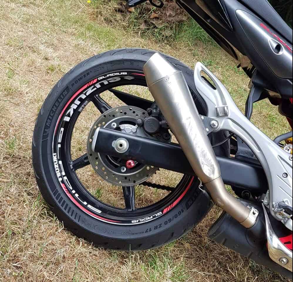 Adesivi per cerchi Suzuki Gladius 5 Stickers jante Suzuki Gladius - immagine 5
