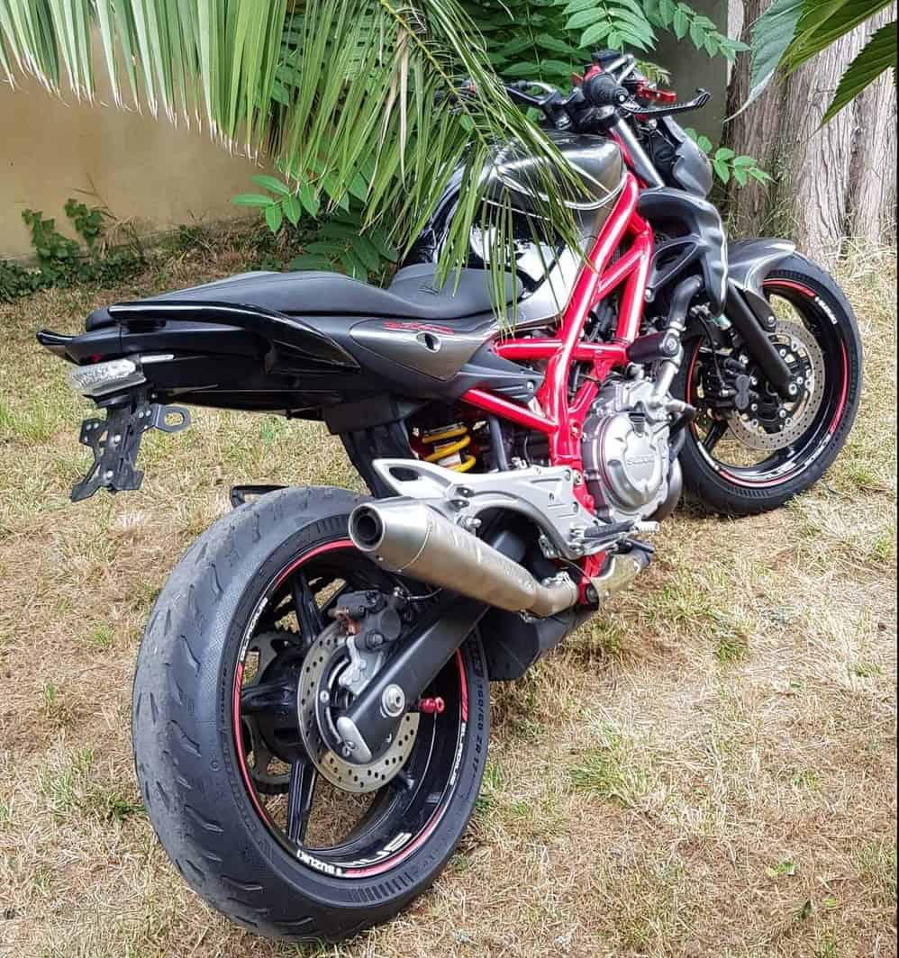 Adesivi per cerchi Suzuki Gladius 4 Stickers jante Suzuki Gladius - immagine 4