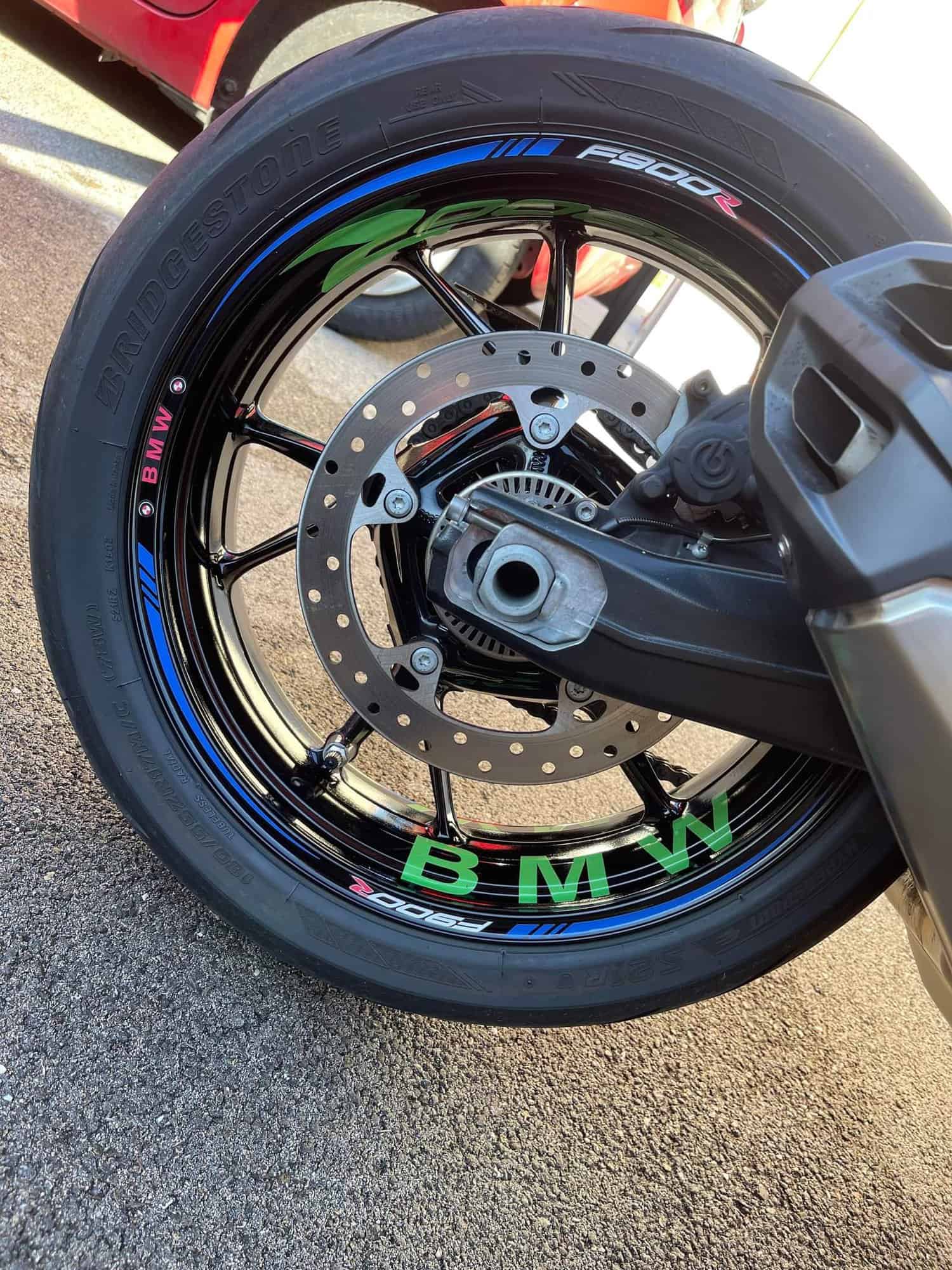 felnimatricák BMW F900R 6 Stickers jantes BMW F900R - Kép 6