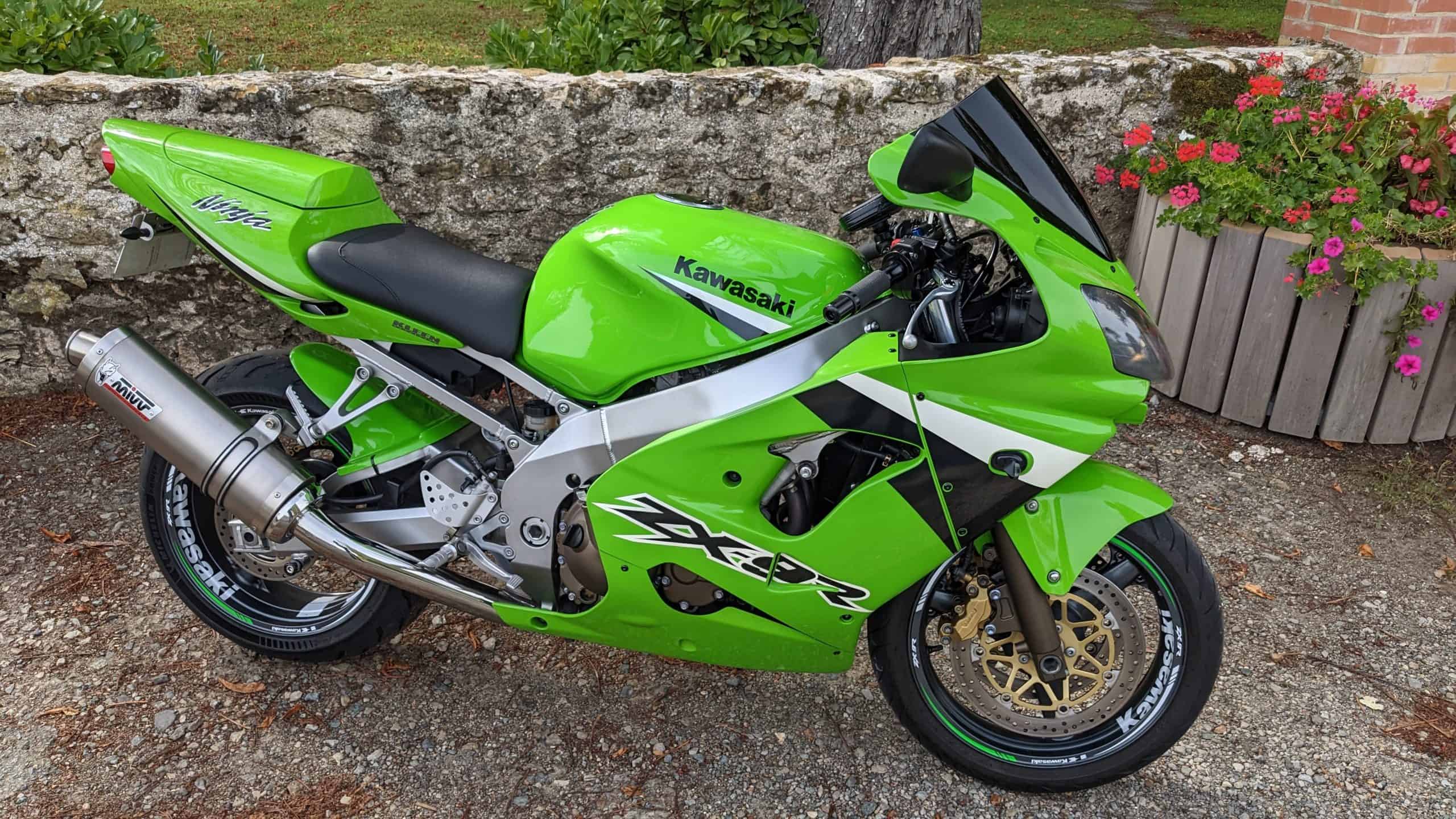 Stickers jante Kawasaki ZX9r 3 Stickers jante Kawasaki ZX9r – Image 3