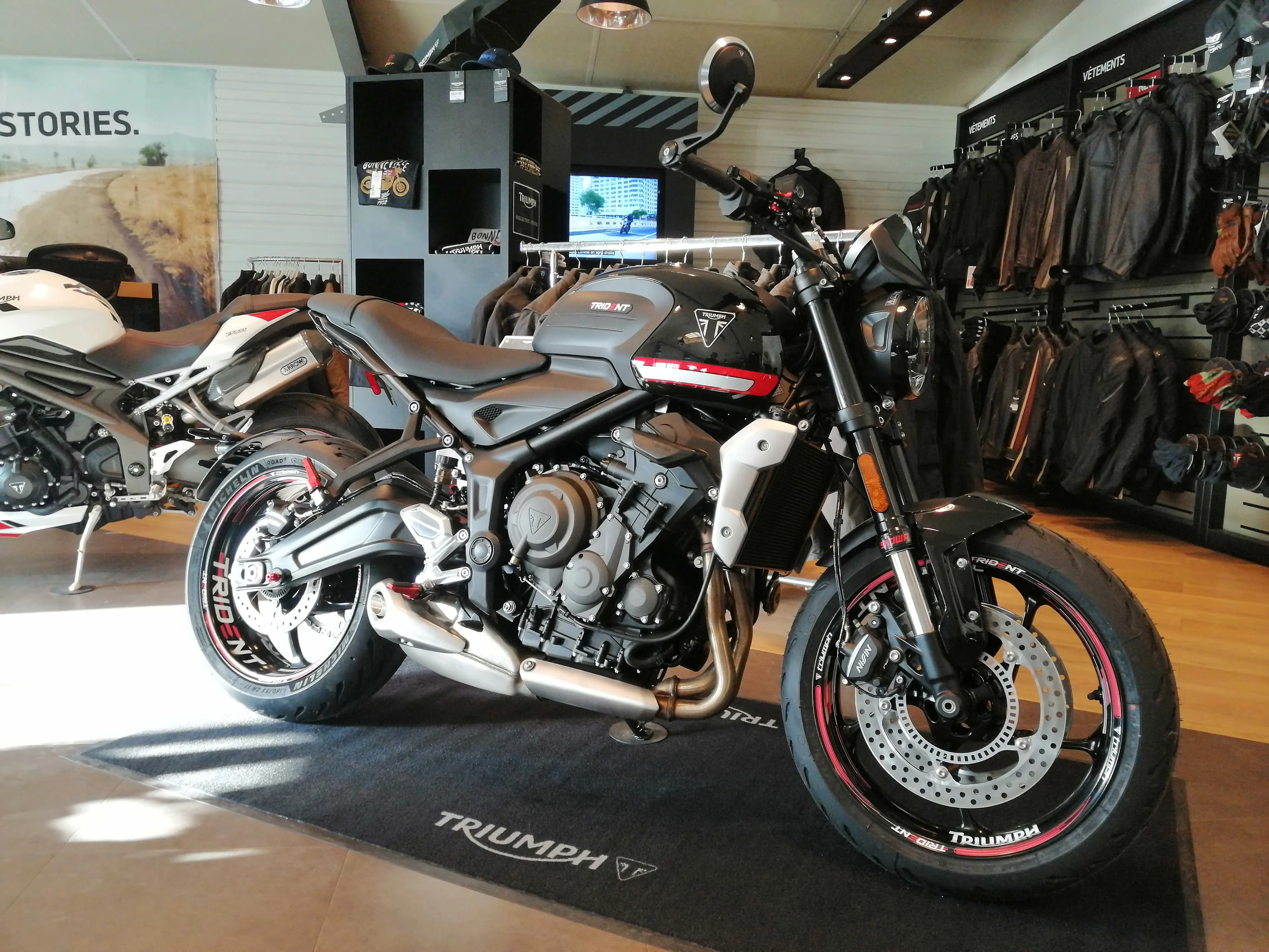 Adesivi per cerchi moto Triumph: Adesivi personalizzati 100% 15 IMG 20211202 105453 2