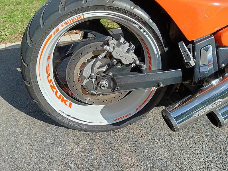 Suzuki Intruder M1800R 3 Felgenaufkleber Stickers jante Suzuki Intruder M1800R – Bild 3