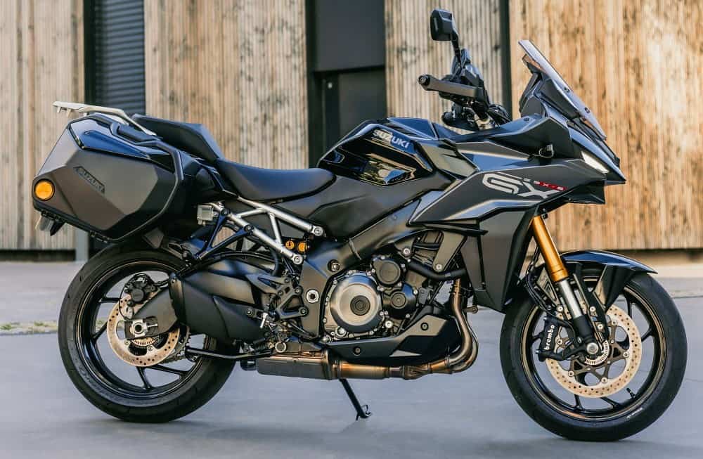 Novità Moto 2024: Scoprite le Tendenze e le Innovazioni 4 53328175668 72f974f6f7 b