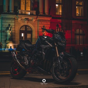 Lee más sobre el artículo 2025 : Offrez un nouveau look avec des stickers moto – M-Stickers